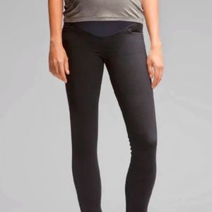 Citizens of Humanity Black Maternity Jegging/Jeans - 25